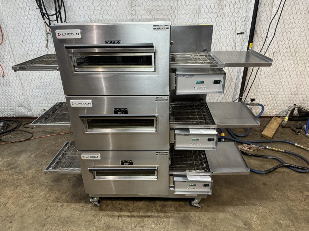 Lincoln Impinger 1116 Natural Gas Double Stack Pizza Conveyor Oven