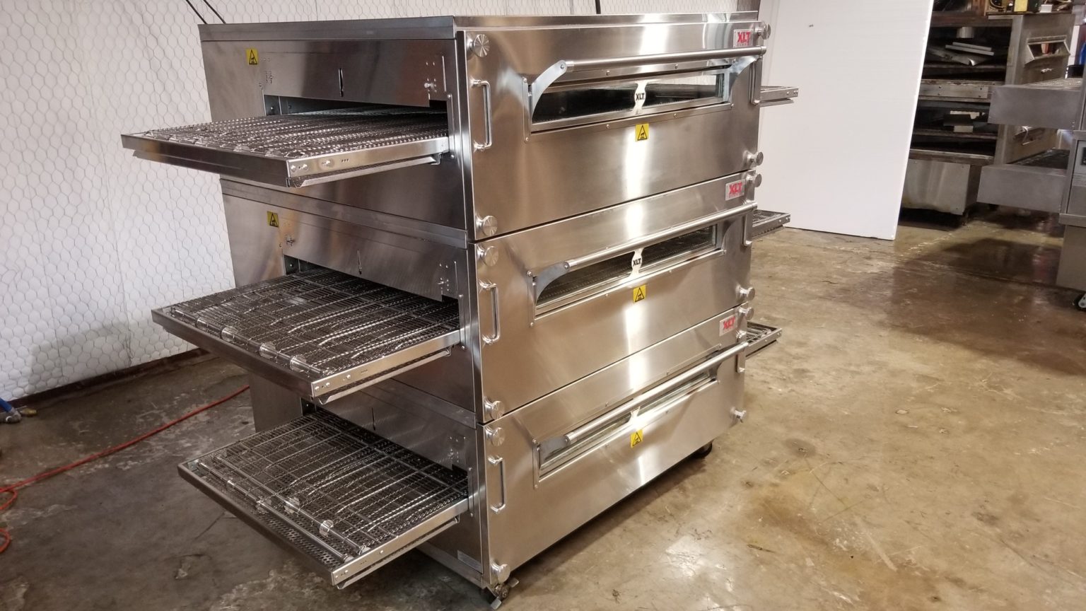 XLT 3255 Natural Gas Pizza Conveyor Ovens Southern Select Equipment