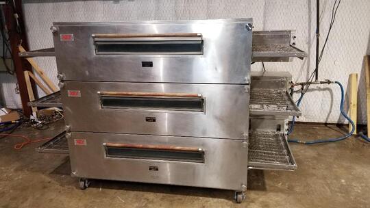 XLT 3270 Natural Gas Pizza Conveyor Ovens