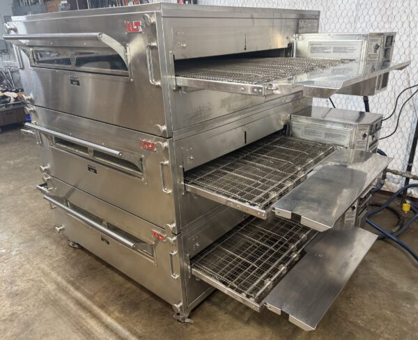 XLT 3855 NATURAL GAS CONVEYOR PIZZA OVENS - Image 4