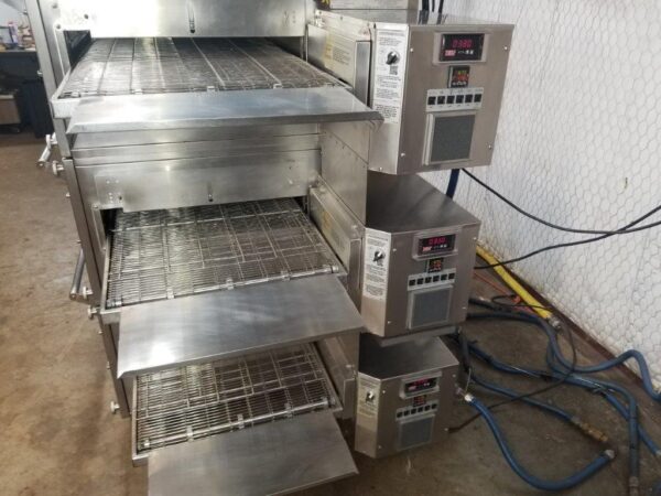 XLT 2440 Conveyor Pizza Ovens