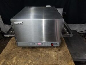 Lincoln Impinger 2502 Conveyor Pizza Oven