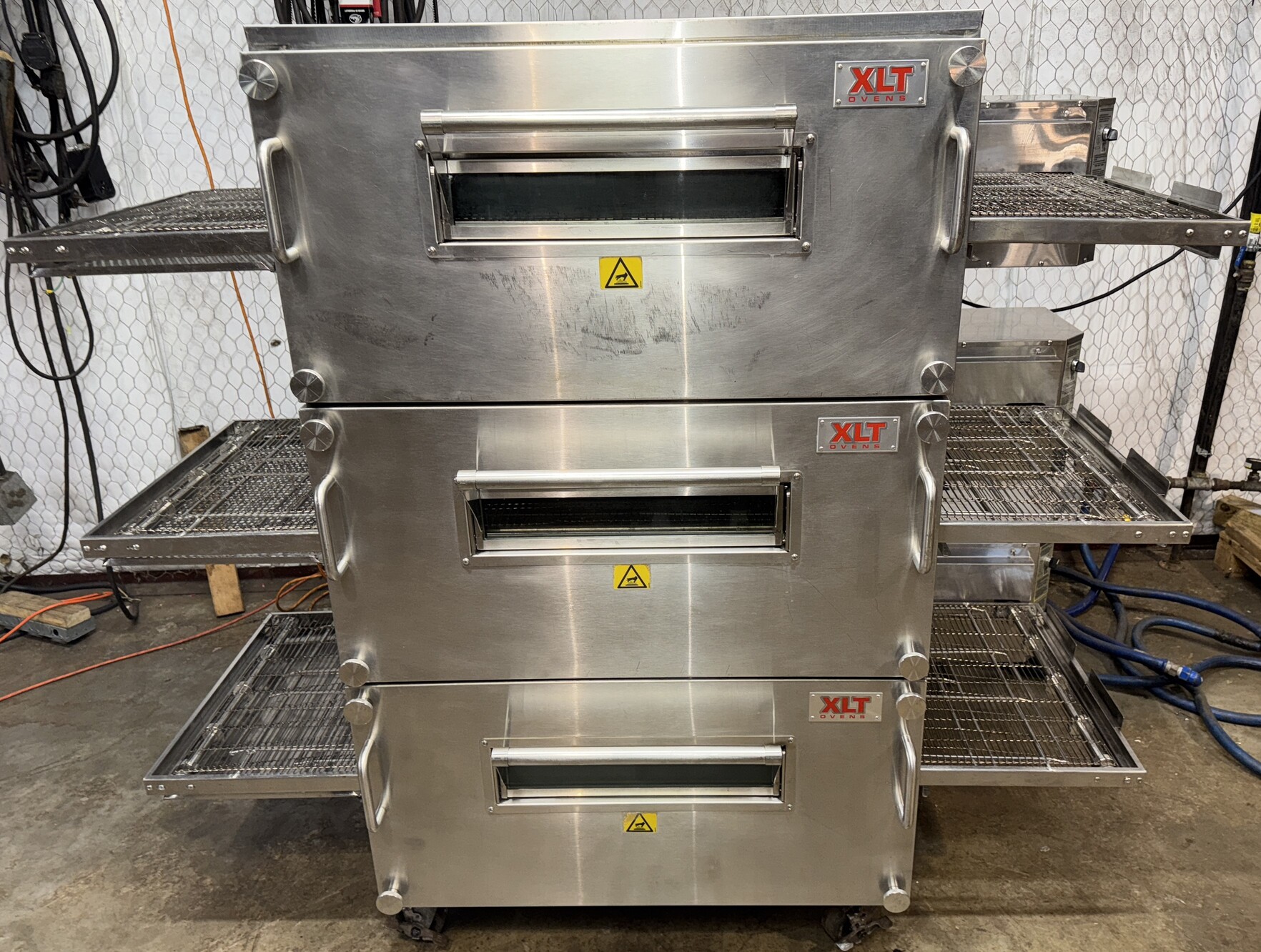 XLT 2440 Conveyor pizza Ovens